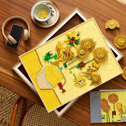 LEGO et le musée Van Gogh dévoilent un set inspiré des « Tournesols » – l'art et la construction réunis dans un seul coffret