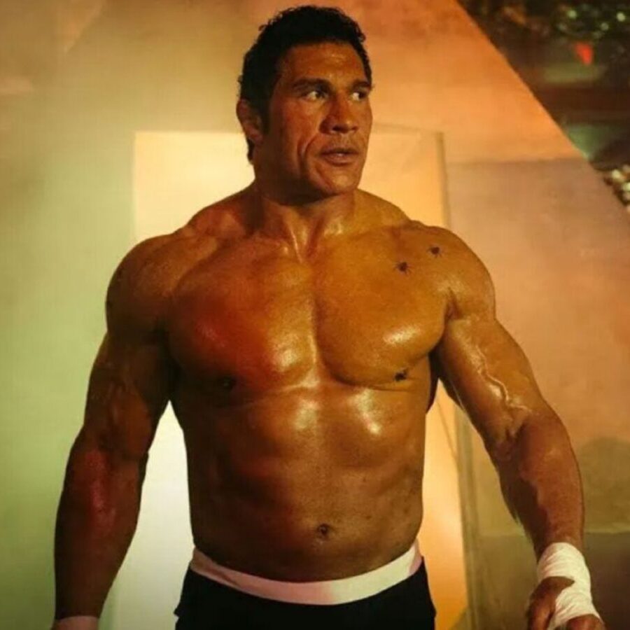 "Smashing Machine": La Roca, el dolor y la lucha real