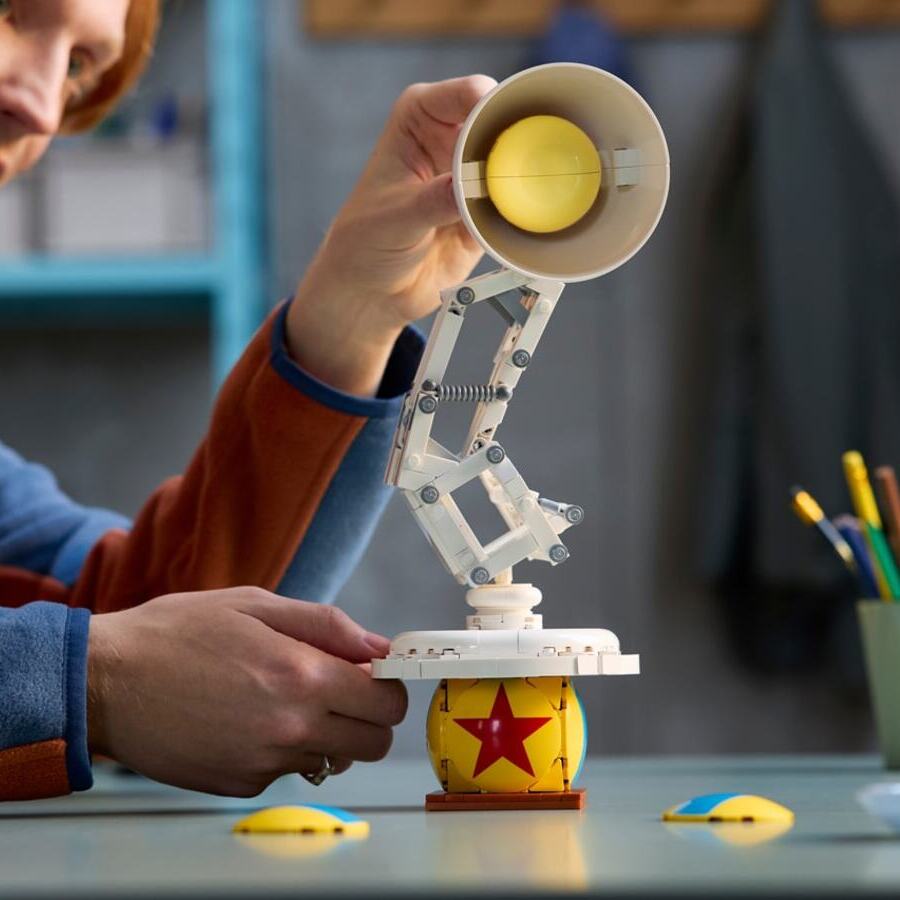 LEGO Ideas slavi Pixar s Luxo Jr. setom: počast 39. obljetnici animacijske magije