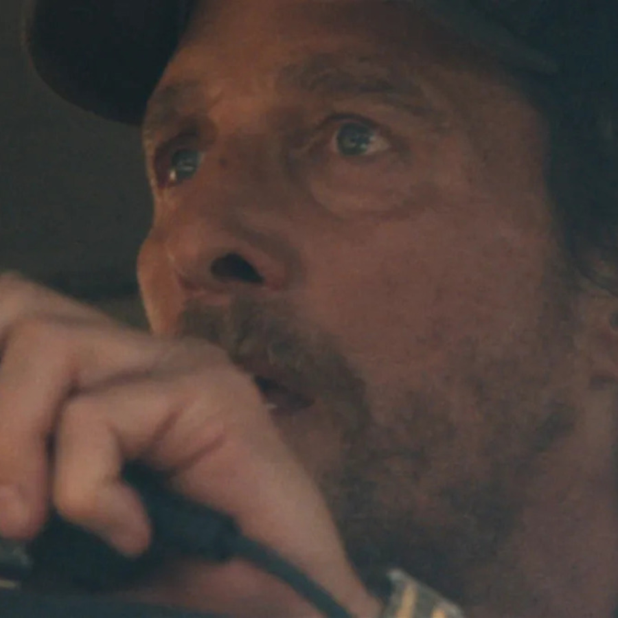 “Fuego y coraje”: Matthew McConaughey en un nuevo drama sobre supervivencia en una trampa de fuego