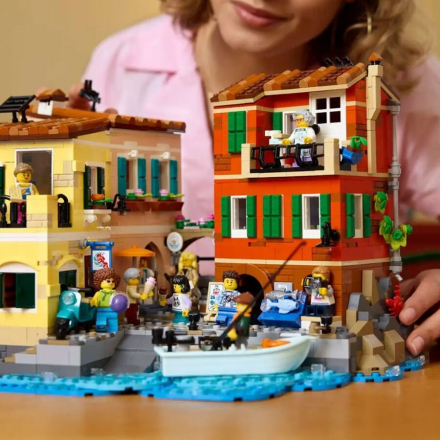 Escapa a la Riviera Italiana con el nuevo set de LEGO: construye tu pedacito de paraíso con 3,251 piezas