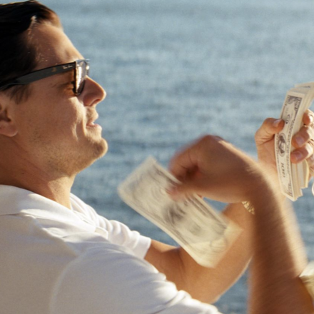 Pretend to Be Rich - But Smart: New Rules for Dating and Credit History