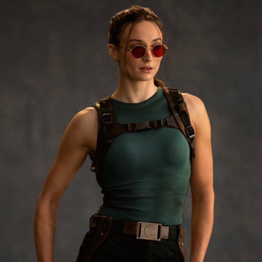 Софі Тернер вперше в образі Лари Крофт: старт зйомок серіалу «Tomb Raider» на Prime Video