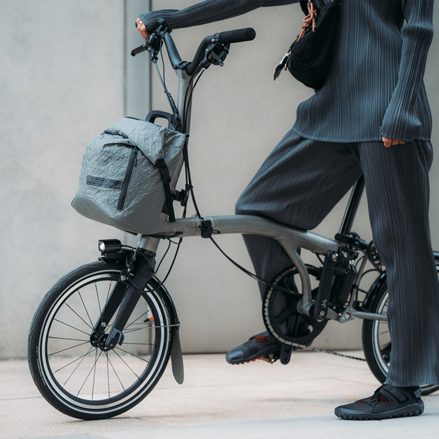 Brompton Electric T Line: Más ligero que el viento, más rápido que el tráfico