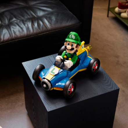 Luigi corre da noi: Lego presenta il set da corsa Mach 8