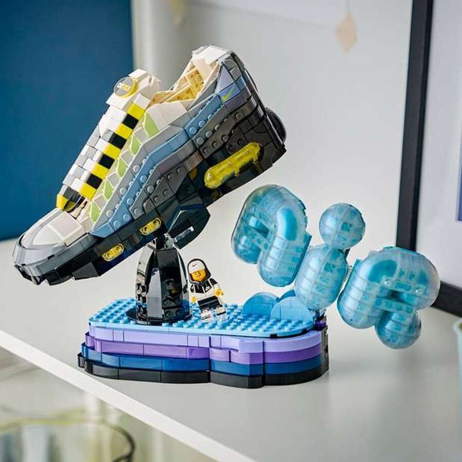 Nike x LEGO: культовые Air Max 95 «Neon» теперь в 1,213 кусочках