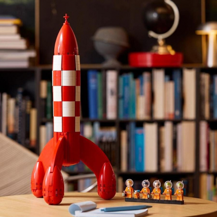 LEGO launches a rocket into space... right on your desk
