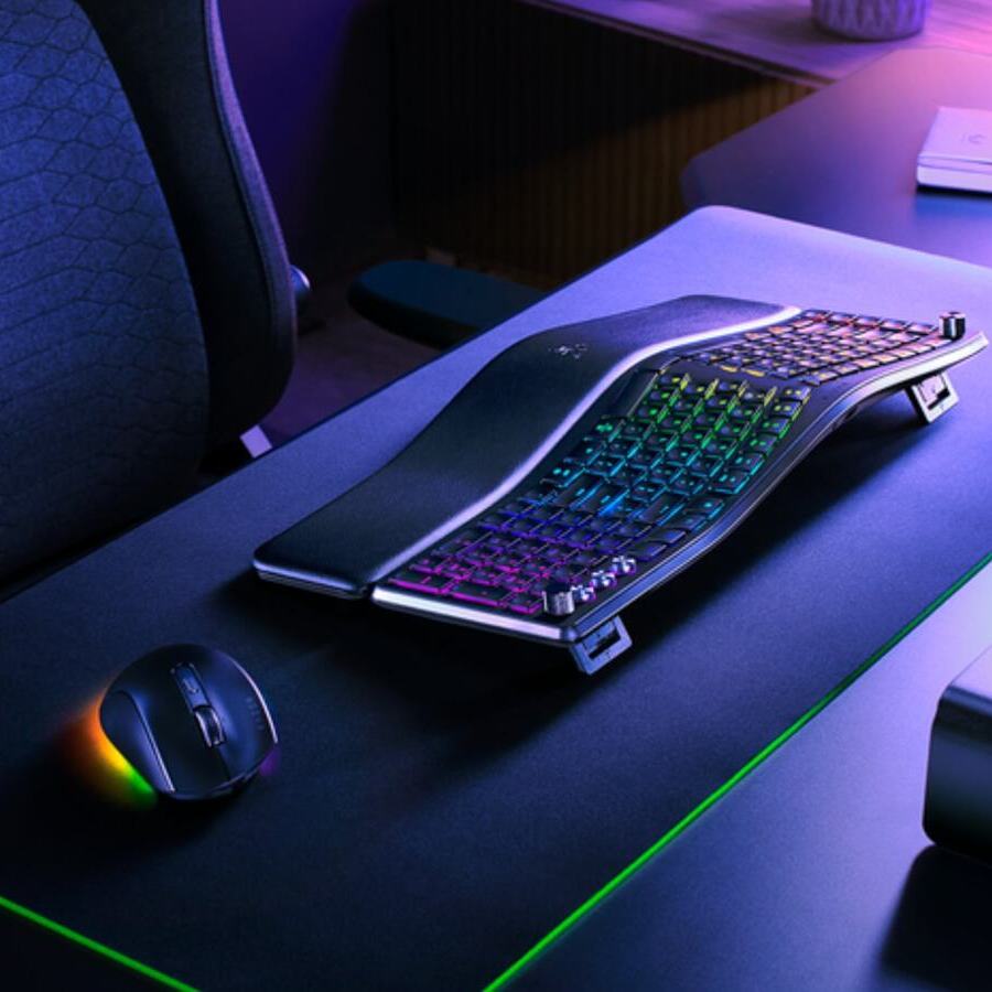 Razer Pro Type Ergo: la tastiera che rende il lavoro più veloce e confortevole