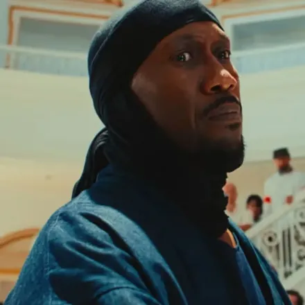 Mahershala Ali ulazi u akcijski mod: trailer u kojem nož govori glasnije od riječi