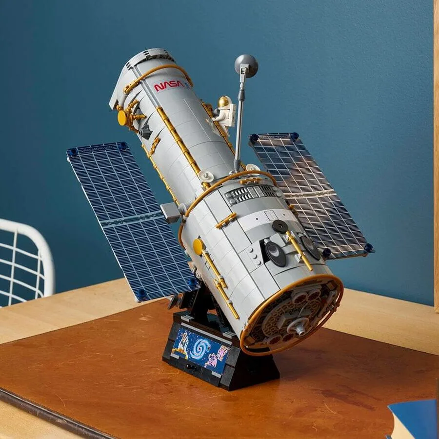 LEGO restituisce alle persone la possibilità di toccare lo spazio: il nuovo Hubble Space Telescope diventa il sogno dei collezionisti adulti