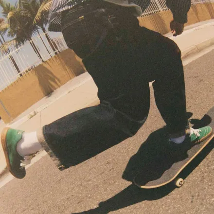 A Green Strike on the Asphalt: Noah and Converse Unveil a New Version of the Louie Lopez 2 Pro