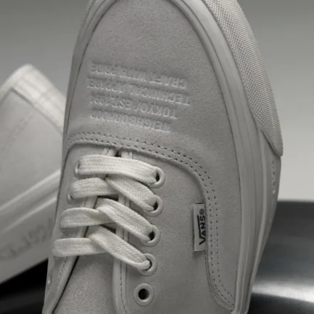 OTW by Vans x NEIGHBORHOOD Authentic 44: Die Sneaker, die beweisen, dass echter Stil nicht aus Lautstärke, sondern aus Charakter entsteht