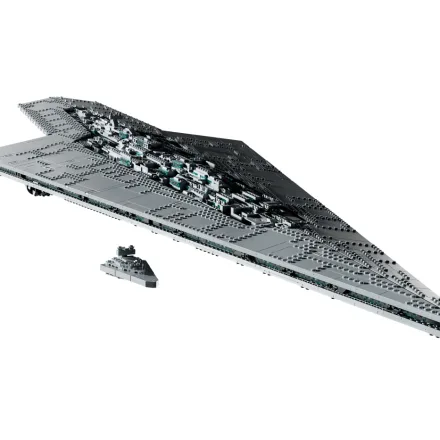 The Longest LEGO Star Wars Ship Ever: The 6,130-Piece Executor Super Star Destroyer Every Fan Will Want to Build