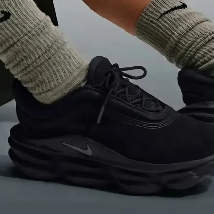 Nike 24.7: The Sneakers You Can Slip On Hands-Free - The Most Comfortable Pair for Men Who Value Everyday Comfort