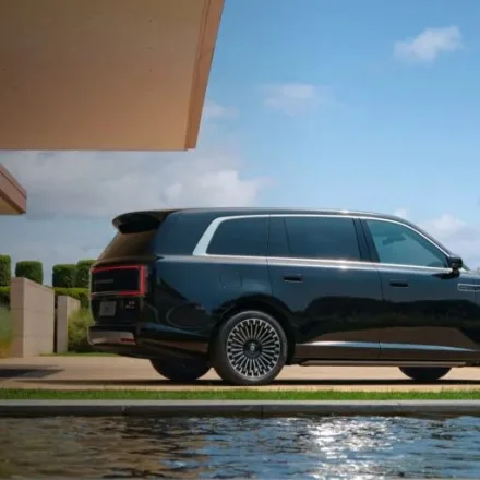 Xiaomi a créé le SUV de rêve pour les hommes : un deuxième étage, un plancher chauffant et près de 1 700 km d'autonomie