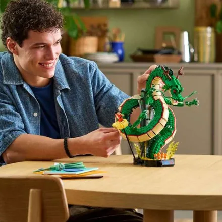 LEGO Dragon Ball: Shenron und Goku erscheinen in einer epischen Version mit 1.764 Teilen