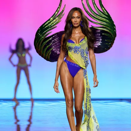 Kylie Jenner Takes Over the Victoria's Secret Runway
