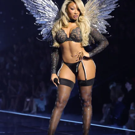 Kylie Jenner Takes Over the Victoria's Secret Runway
